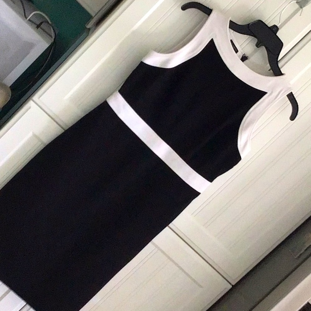 Talbots, Black/ White tank style dress. 6P